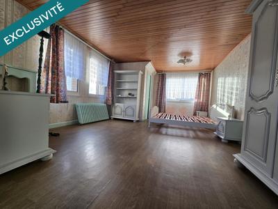 Maison - 140 m² - 5 pièces