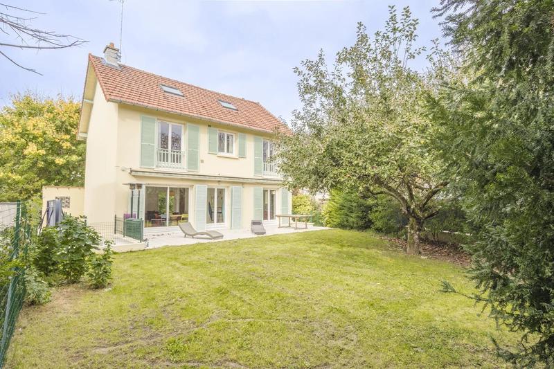 Maison - 170 m² - 6 pièces