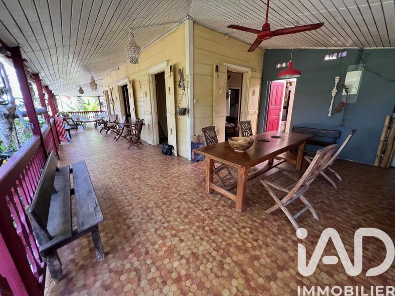 Maison - 194 m² - 9 pièces