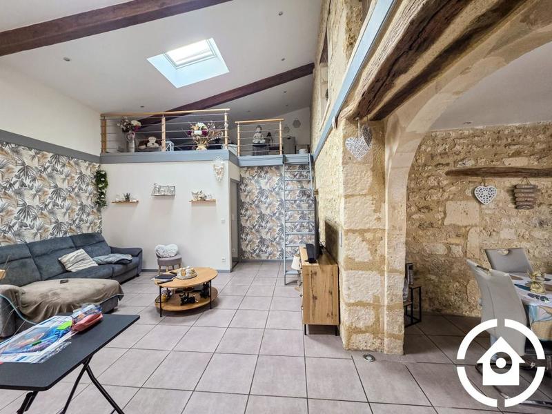 Maison - 95 m² - 3 pièces