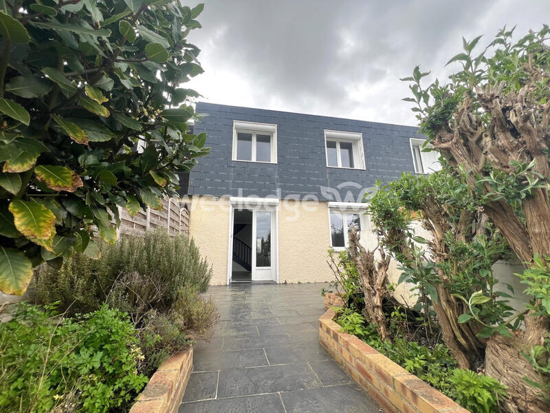 Maison ancienne - 94 m² - 5 pièces