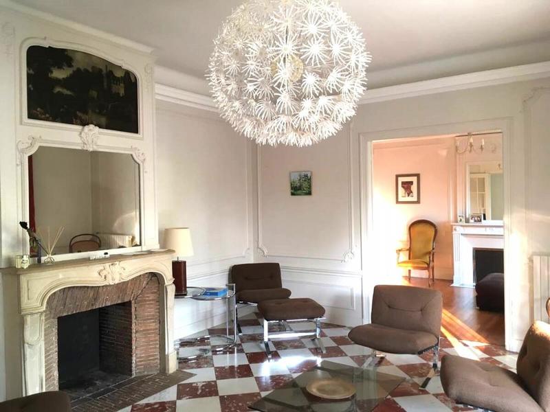 Maison - 202 m² - 7 pièces