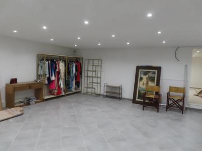 Local commercial - 485 m²