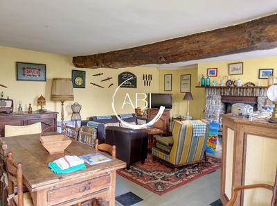 Maison ancienne - 94 m² - 4 pièces