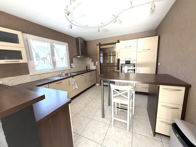 Villa - 130 m² - 6 pièces