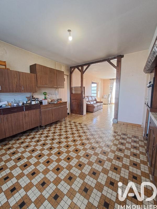 Maison - 97 m² - 5 pièces