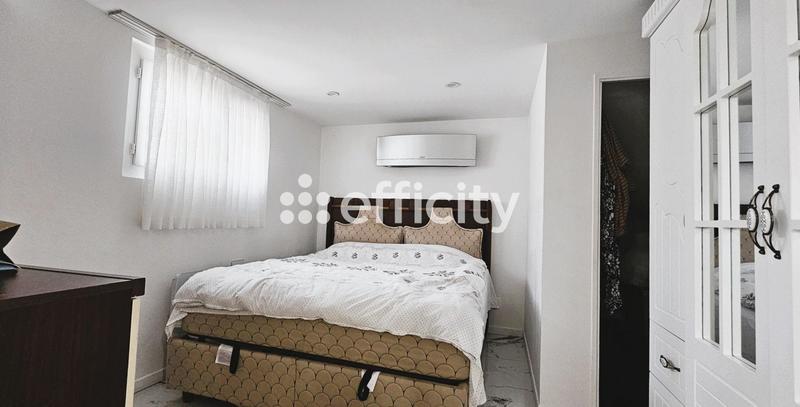 Pavillon - 156 m² - 6 pièces