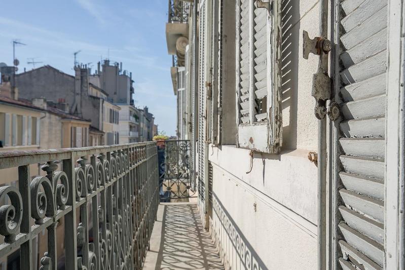 Appartement - 90 m² - 4 pièces