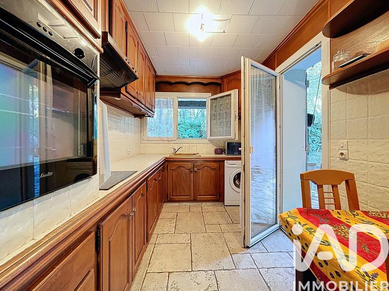 Maison - 185 m² - 7 pièces