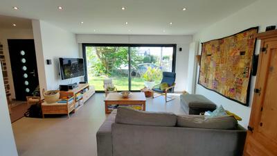 Maison - 143 m² - 7 pièces