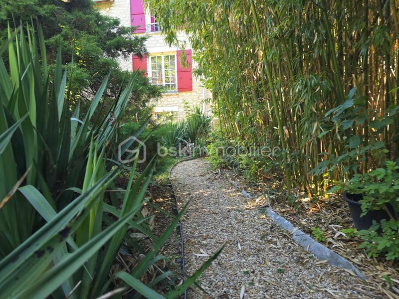 Maison d'architecte - 132 m² - 6 pièces