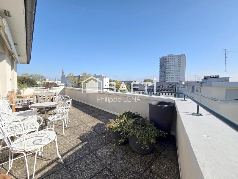 Appartement - 105 m² - 4 pièces