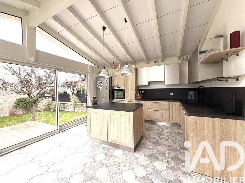 Maison - 108 m² - 4 pièces