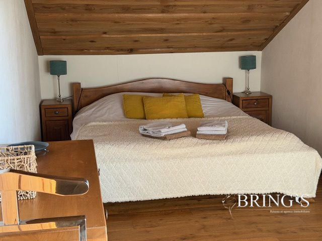 Châlet - 205 m² - 7 pièces