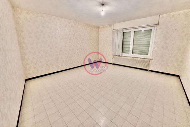 Maison - 200 m² - 7 pièces