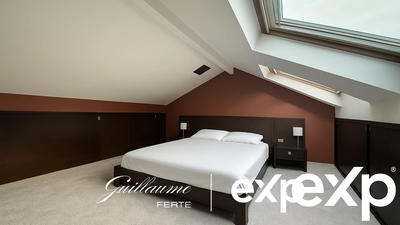 Villa - 297 m² - 6 pièces