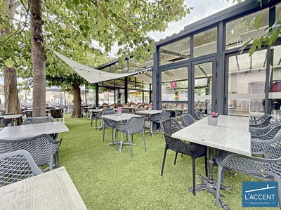 Fonds de commerce - Hôtellerie / Restauration - 261 m²