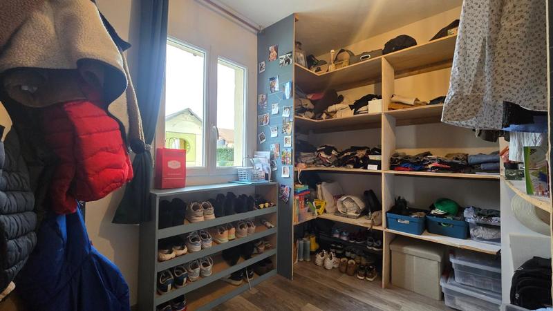 Maison - 99 m² - 5 pièces