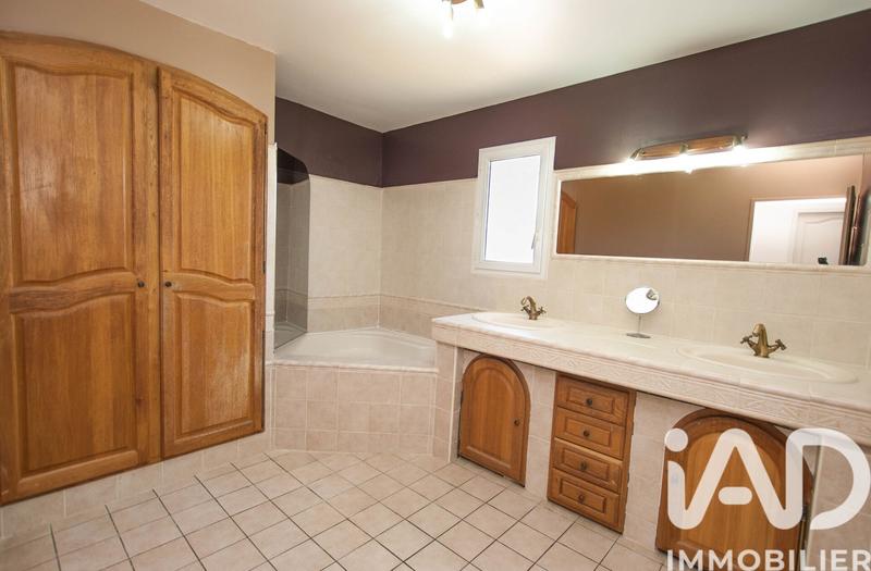 Maison - 122 m² - 6 pièces