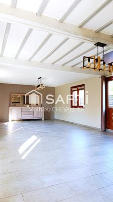 Maison - 95 m² - 3 pièces