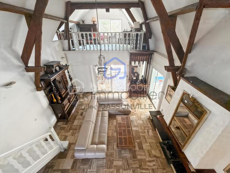 Maison d'architecte - 284 m² - 10 pièces