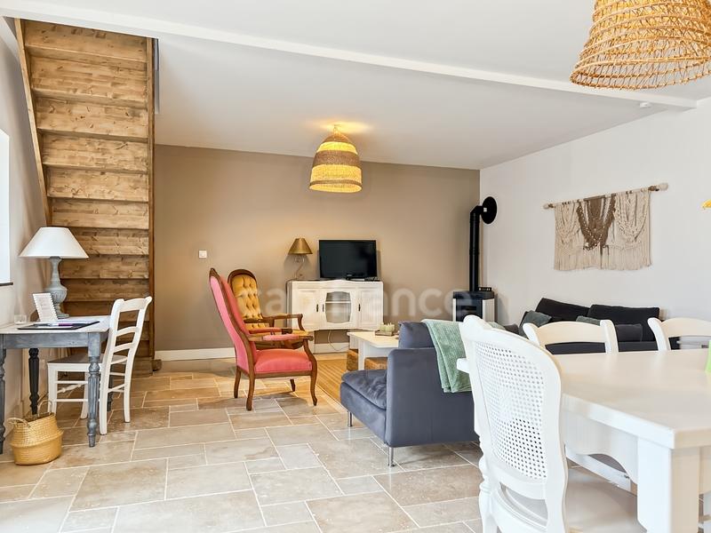 Propriété - 468 m² - 17 pièces