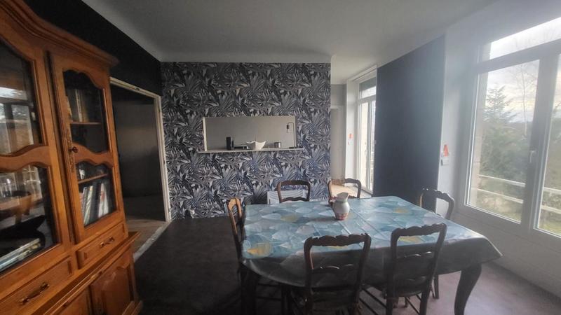 Maison - 190 m² - 9 pièces