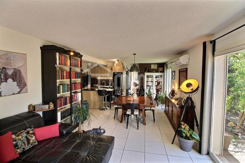 Appartement - 81 m² - 4 pièces