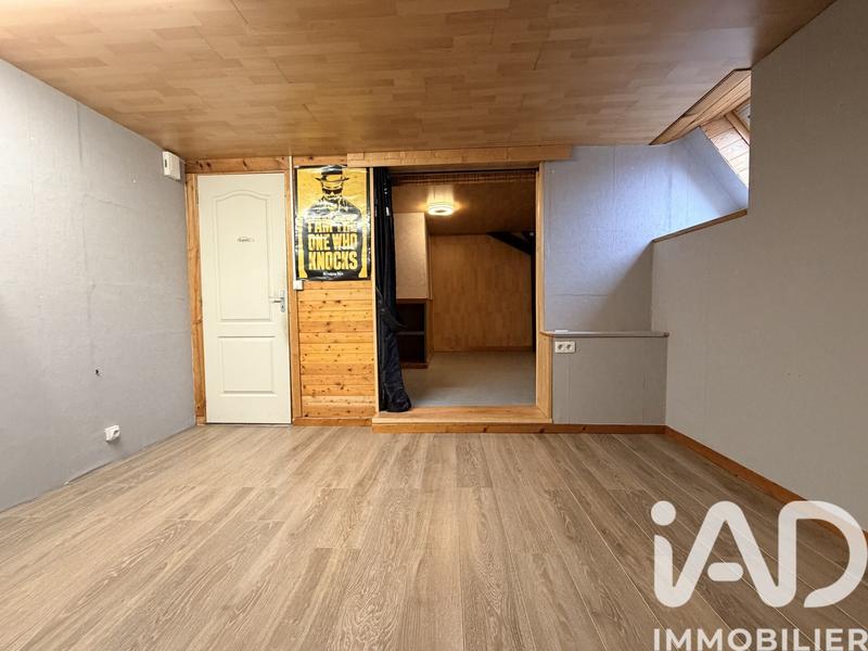 Maison - 136 m² - 6 pièces