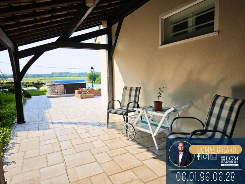 Maison - 160 m² - 5 pièces