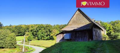 Maison - 225 m² - 7 pièces