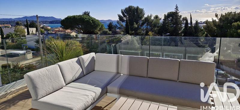 Appartement - 119 m² - 5 pièces