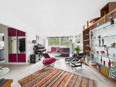 Appartement - 114 m² - 5 pièces