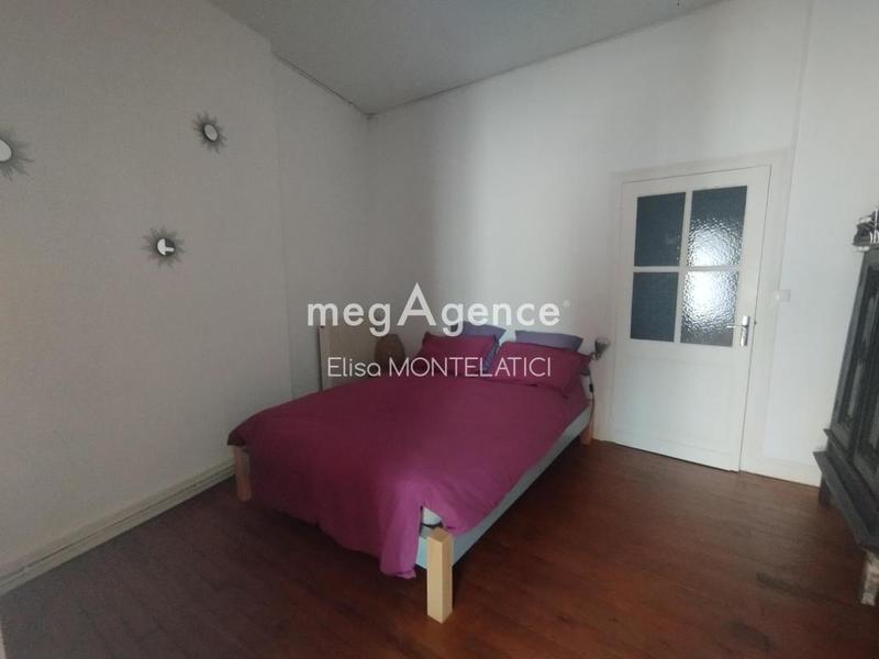 Maison de village - 255 m² - 8 pièces