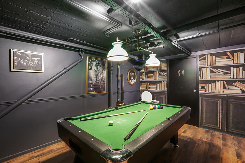 Maison - 221 m² - 6 pièces