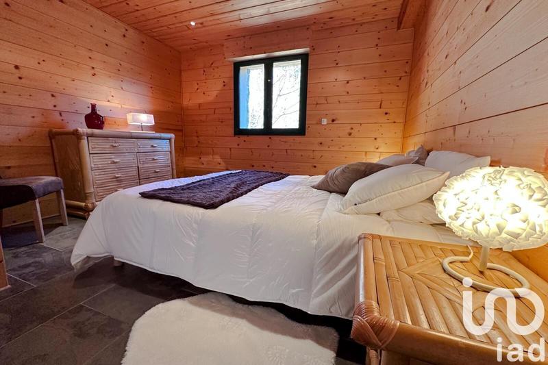 Appartement - 185 m² - 8 pièces