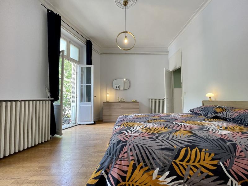 Appartement - 100 m² - 4 pièces