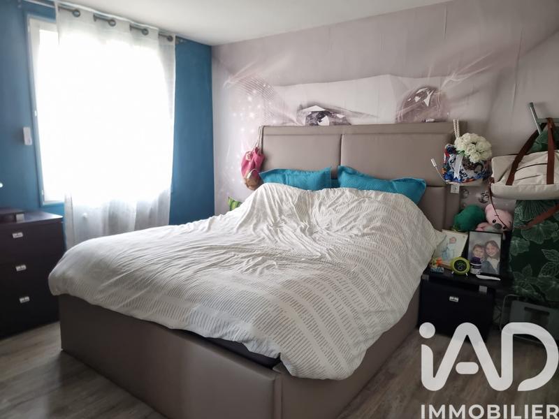 Maison - 98 m² - 5 pièces