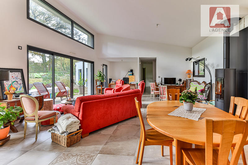 Maison - 160 m² - 5 pièces