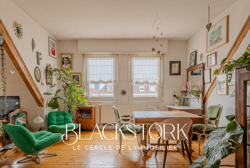 Appartement - 90 m² - 4 pièces