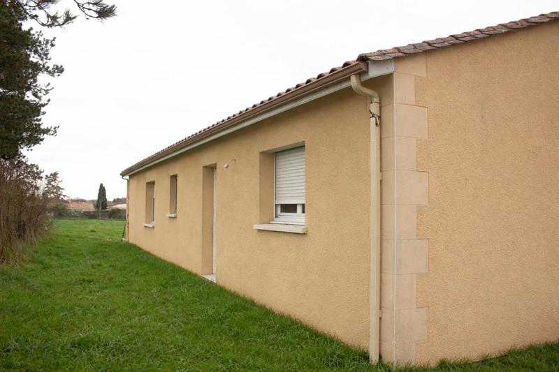 Villa - 100 m² - 5 pièces