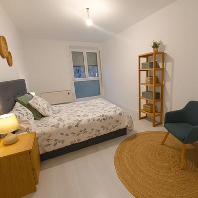 Appartement - 96 m² - 5 pièces