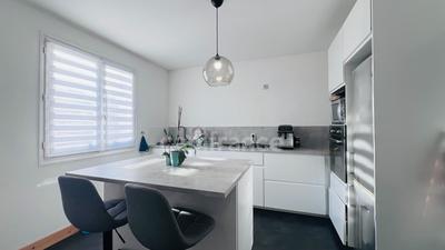 Maison - 72 m² - 5 pièces