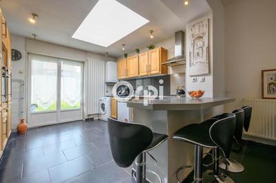 Maison - 95 m² - 5 pièces