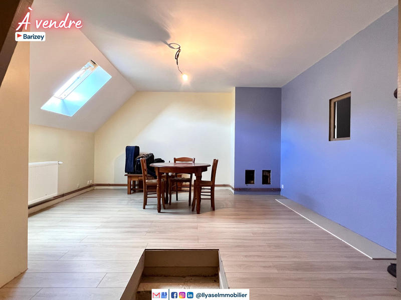 Maison - 289 m² - 10 pièces