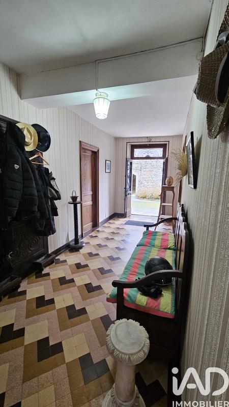 Maison de campagne - 282 m² - 10 pièces