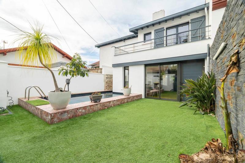 Maison de ville - 145 m² - 4 pièces