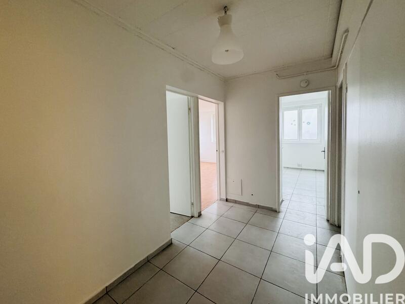 Appartement - 81 m² - 4 pièces