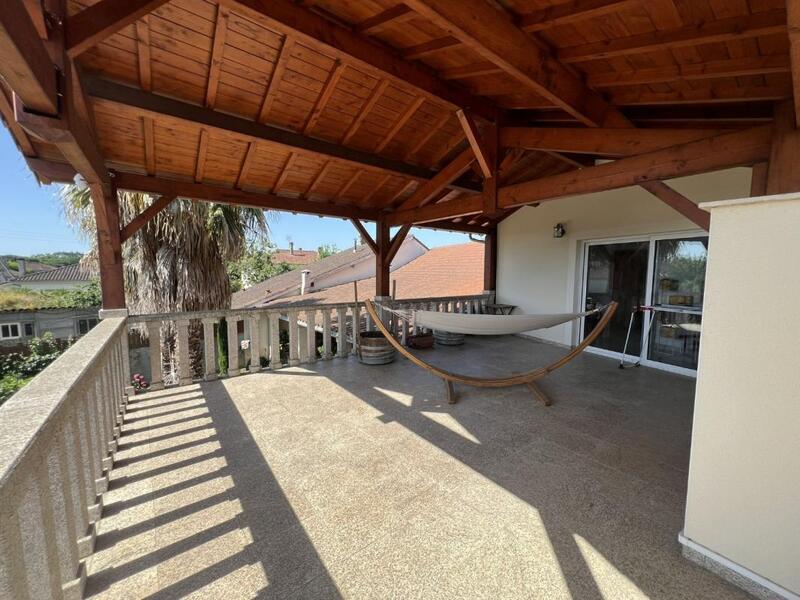 Maison de ville - 185 m² - 5 pièces