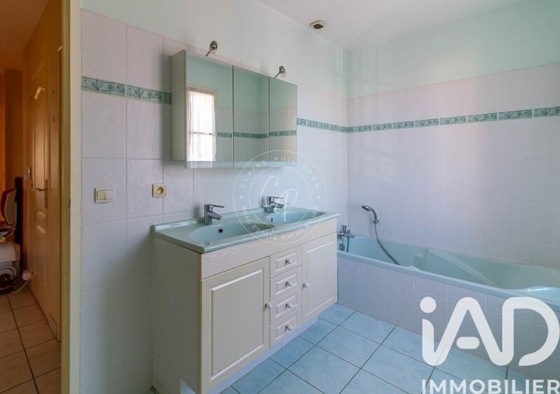 Maison - 91 m² - 4 pièces